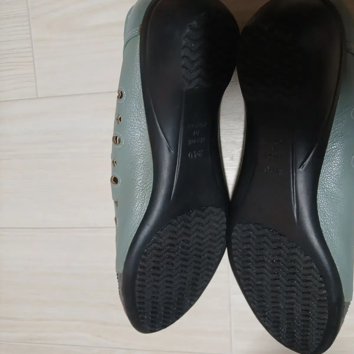 thumbnail-6
